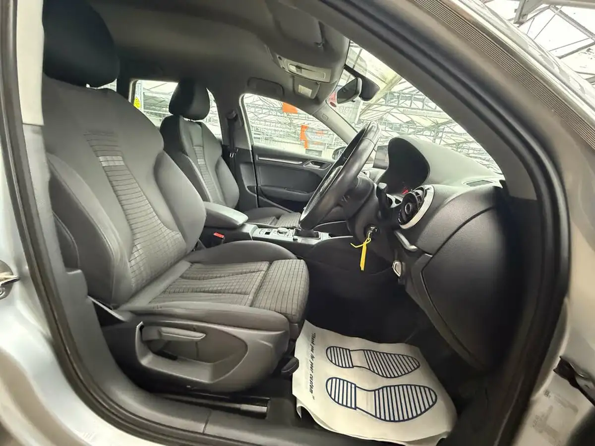 2017-audi-a3-16tdi-110ps-nav-sportback-5d-big-18