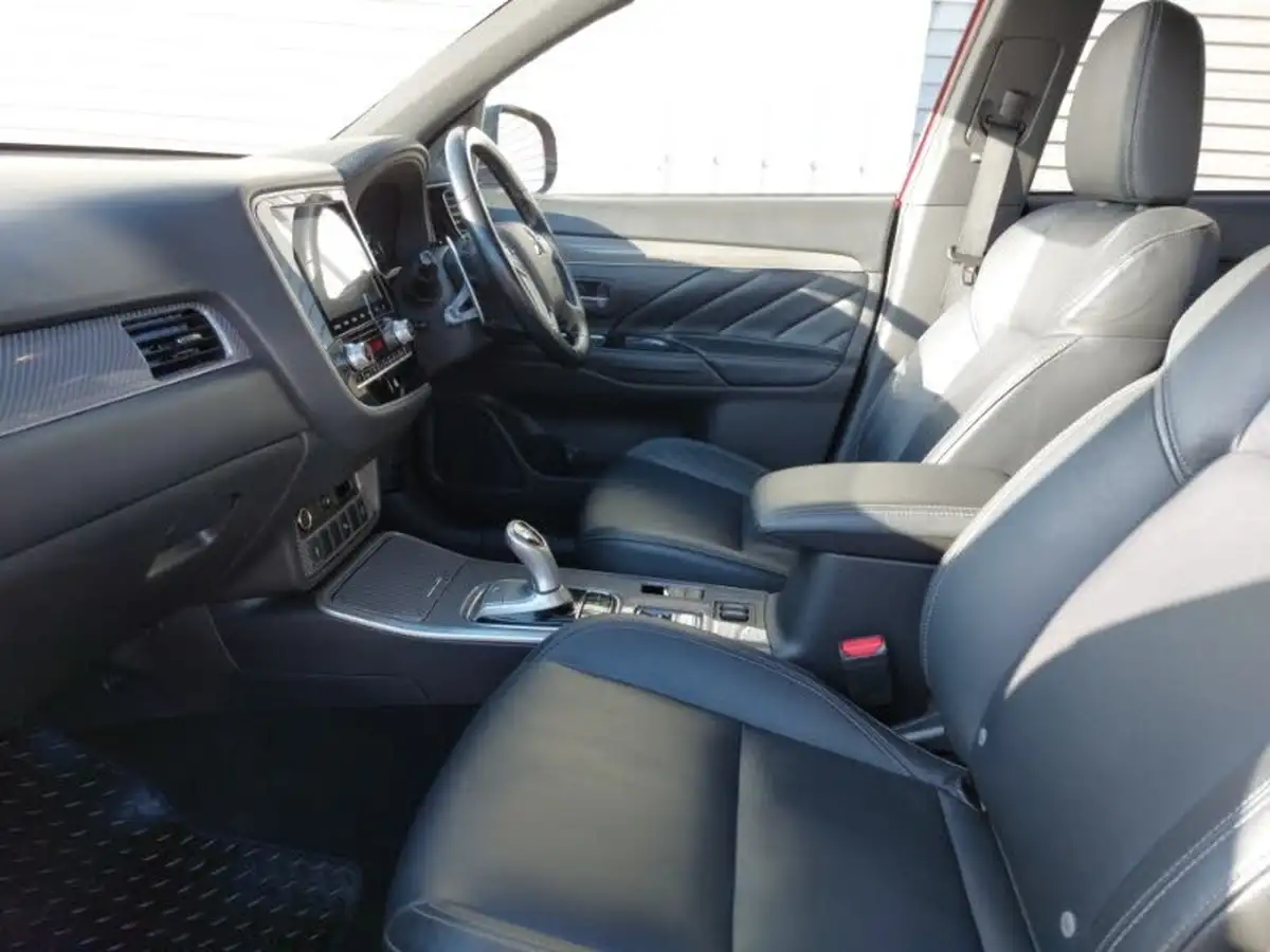 2021-mitsubishi-outlander-24-dynamic-safety-phev-big-4