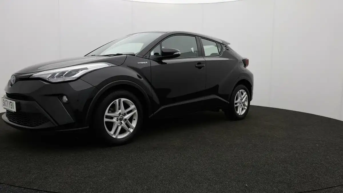 2021-toyota-c-hr-18-vvt-i-icon-big-2