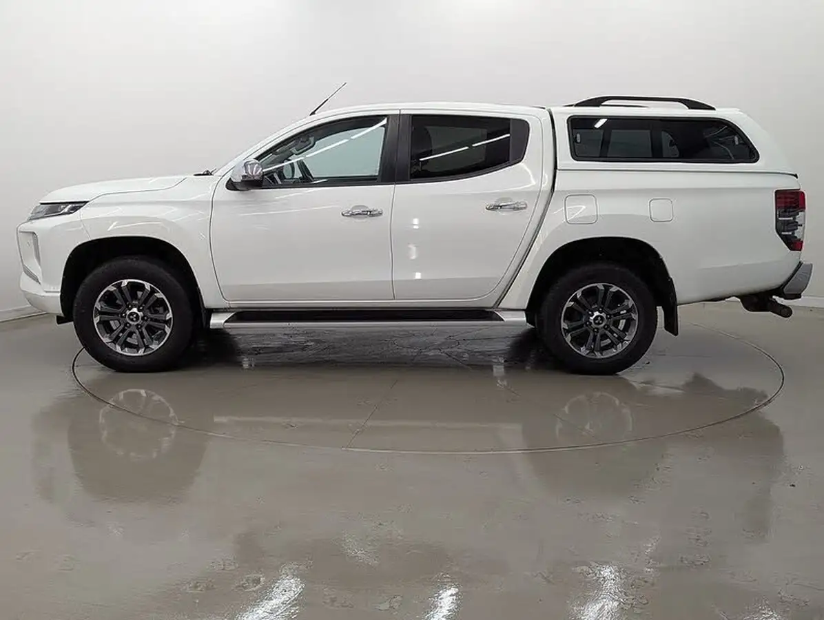 2020-mitsubishi-l200-22di-d-barbarian-x-big-8