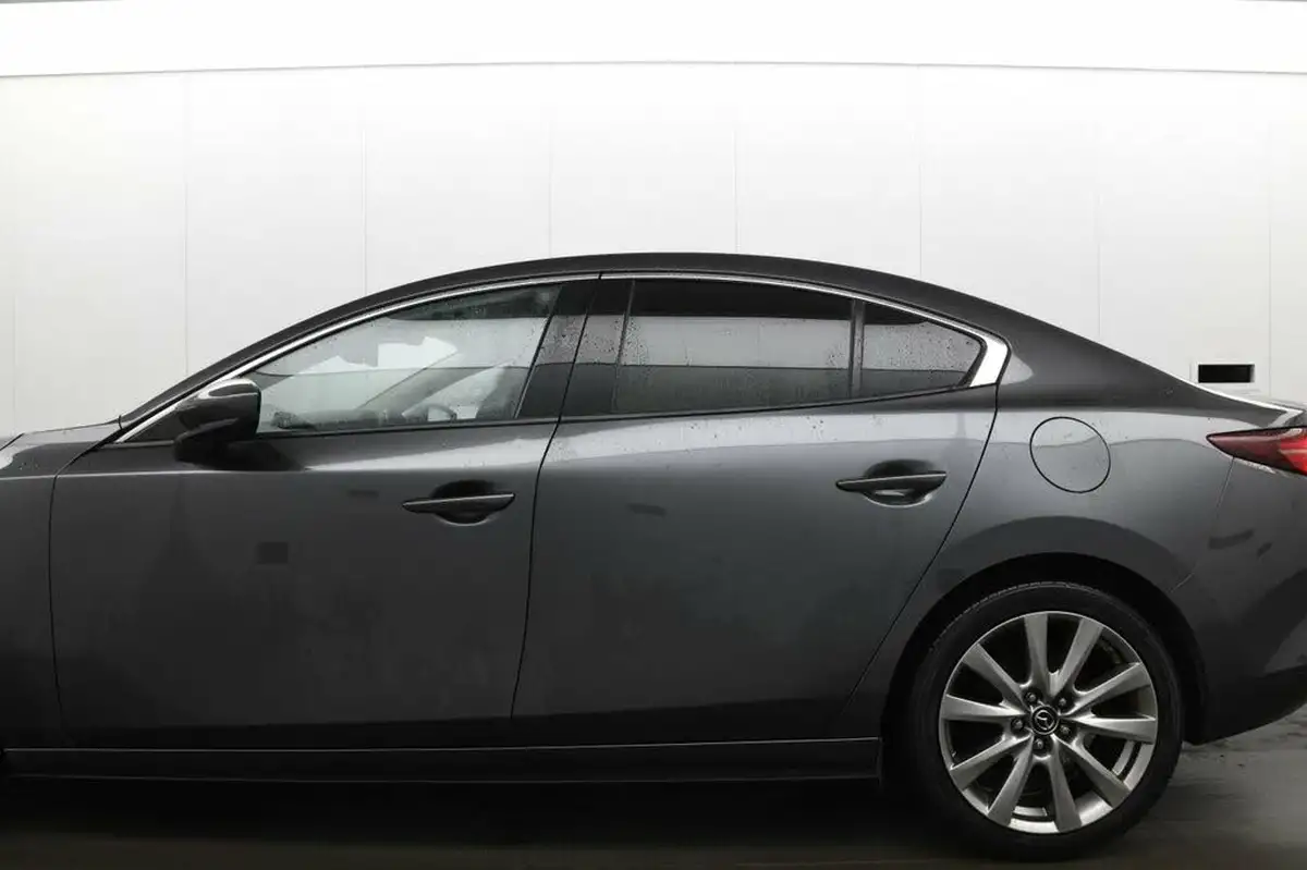 2019-mazda-mazda3-20-gt-sport-180ps-saloon-4d-big-2