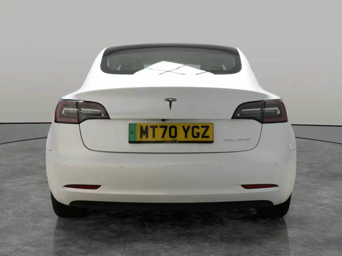 2020-tesla-model-3-e-long-range-big-10