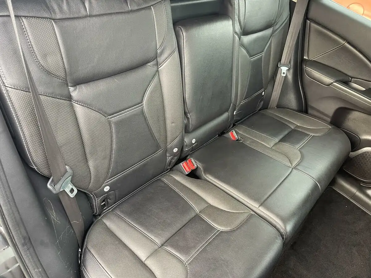 2016-honda-cr-v-16-i-dtec-black-edition-big-14