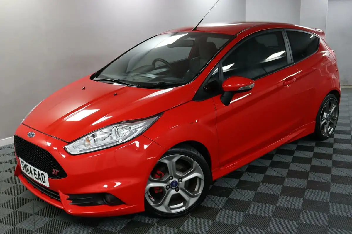 2014-ford-fiesta-16-st-3-big-15