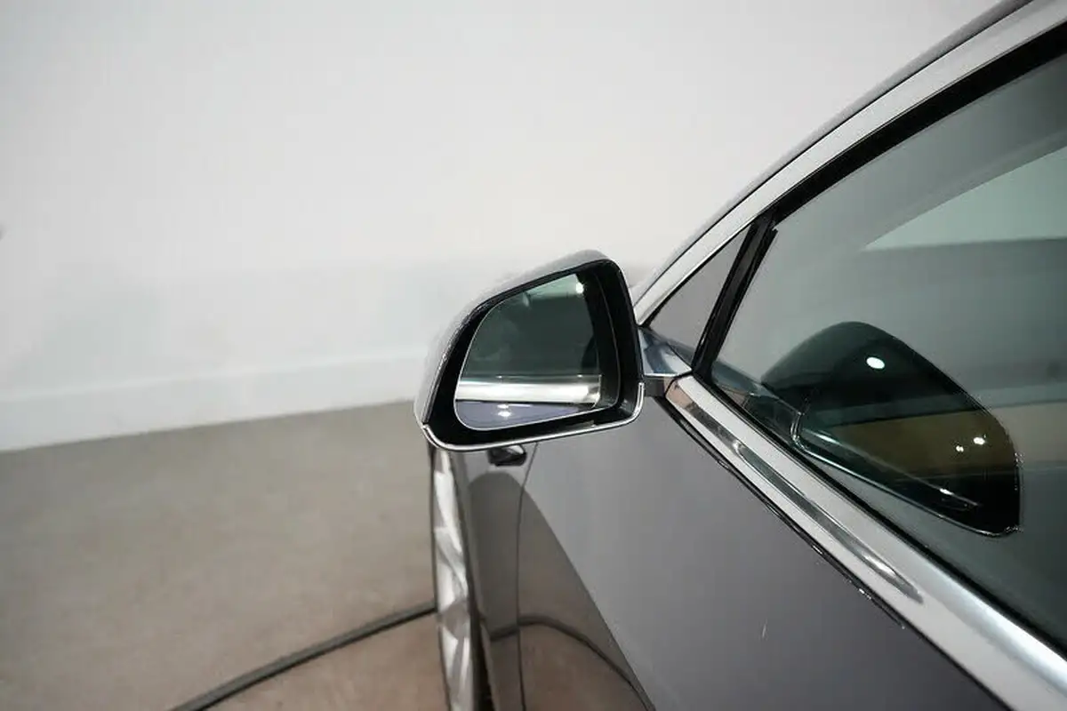 2019-tesla-model-3-e-standard-plus-big-19