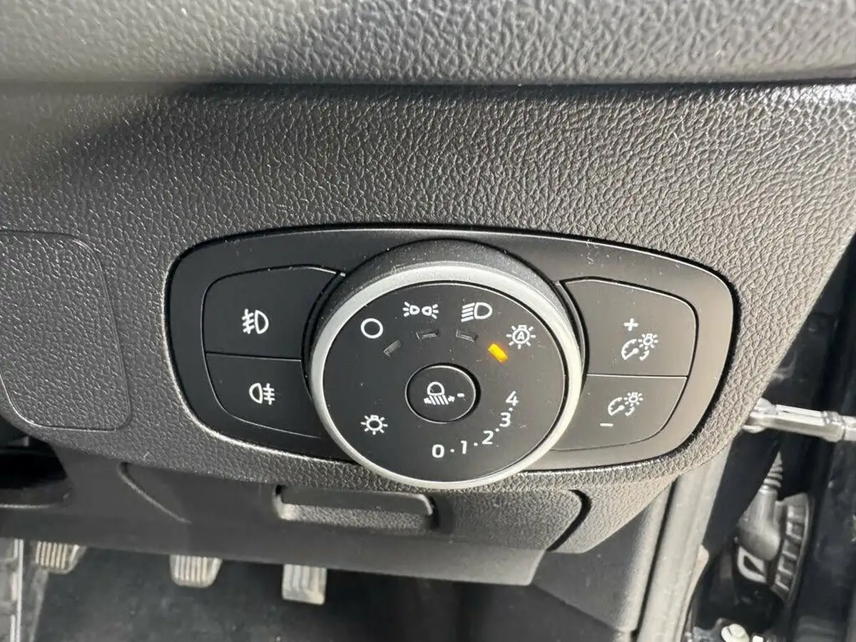 2020-ford-focus-10t-titanium-edition-125ps-hybrid-mhev-hatchback-big-49