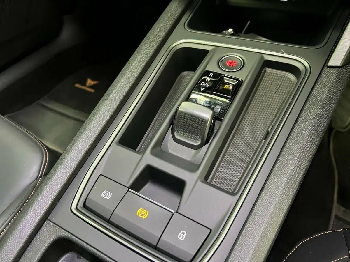 2021-cupra-formentor-20-tsi-v2-big-13