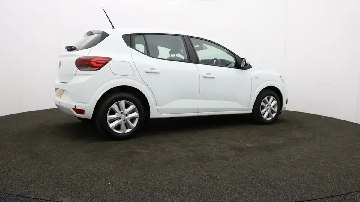 2021-dacia-sandero-10-tce-comfort-90bhp-big-34