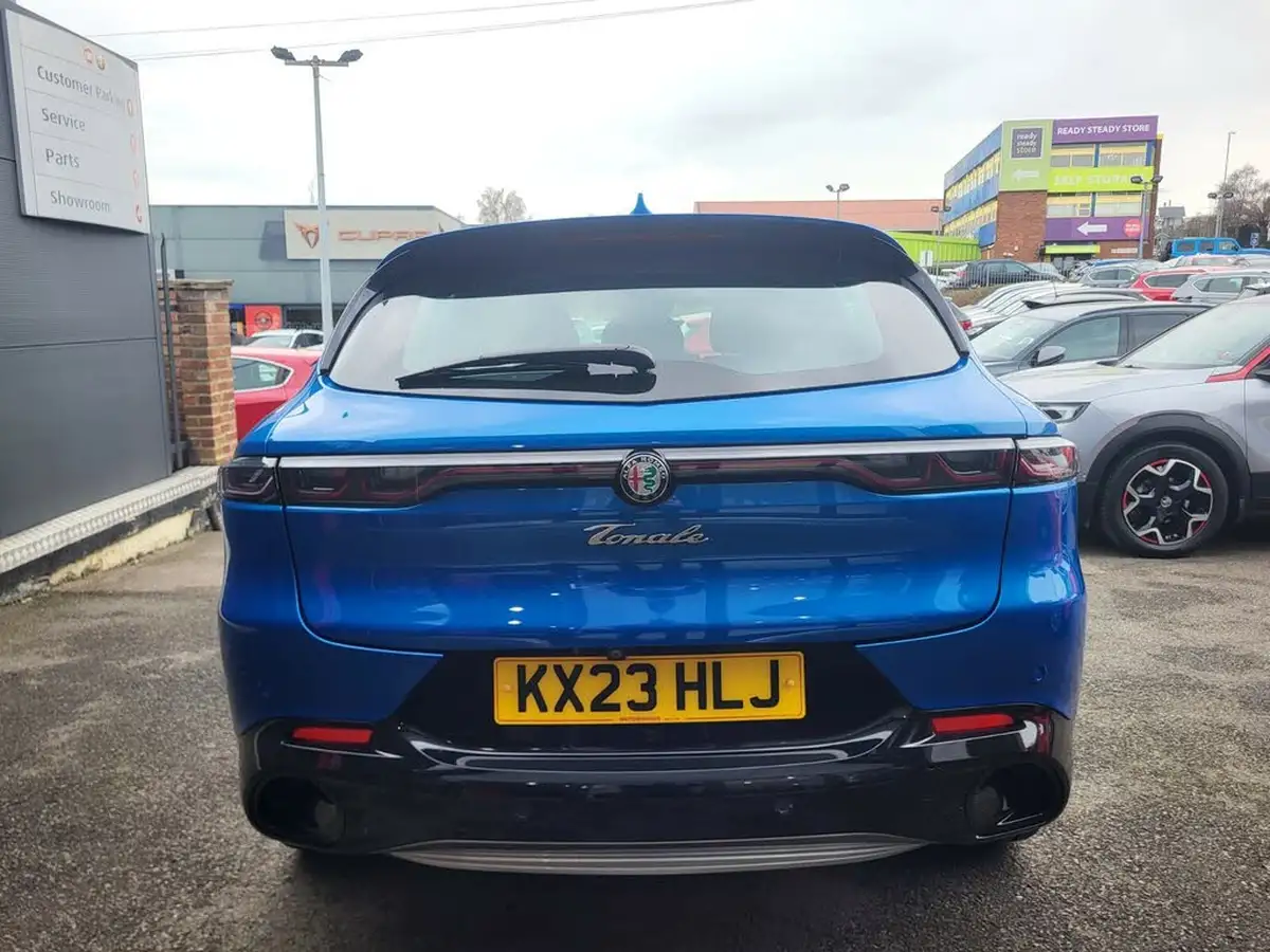 2023-alfa-romeo-tonale-15-ti-big-7