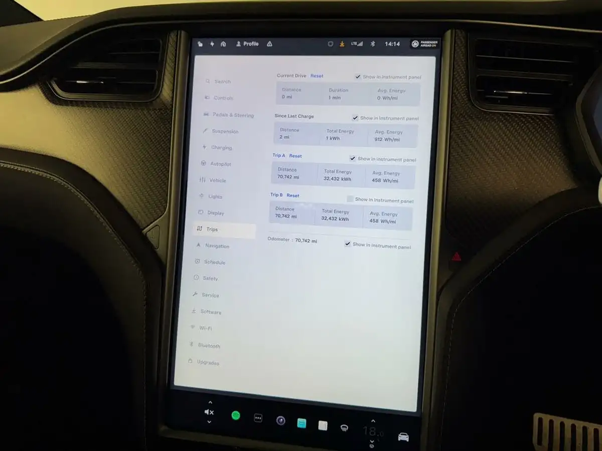 2020-tesla-model-x-e-ludicrous-performance-big-48