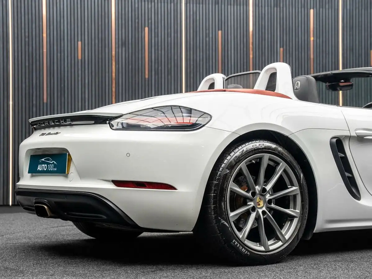 2016-porsche-boxster-718-20-boxster-pdk-big-13