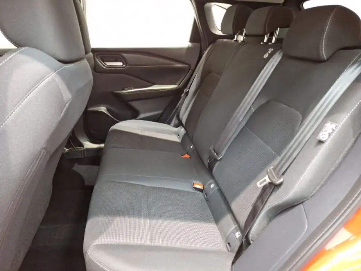2021-nissan-qashqai-13-dig-t-visia-big-5