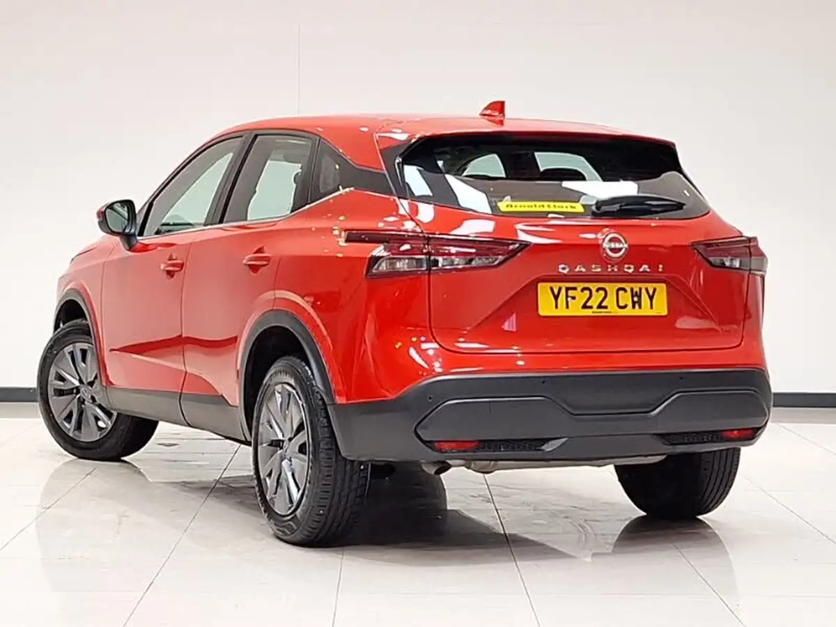 2021-nissan-qashqai-13-dig-t-visia-big-1