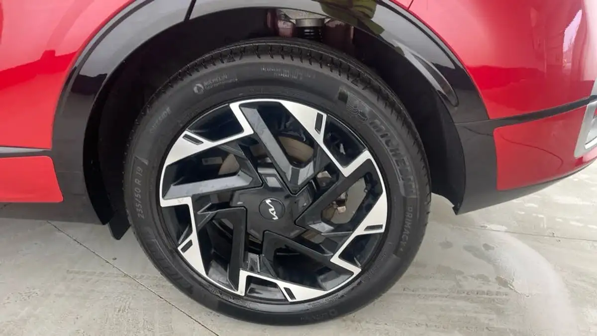 2024-kia-sportage-16-t-gdi-gt-line-148bhp-big-13