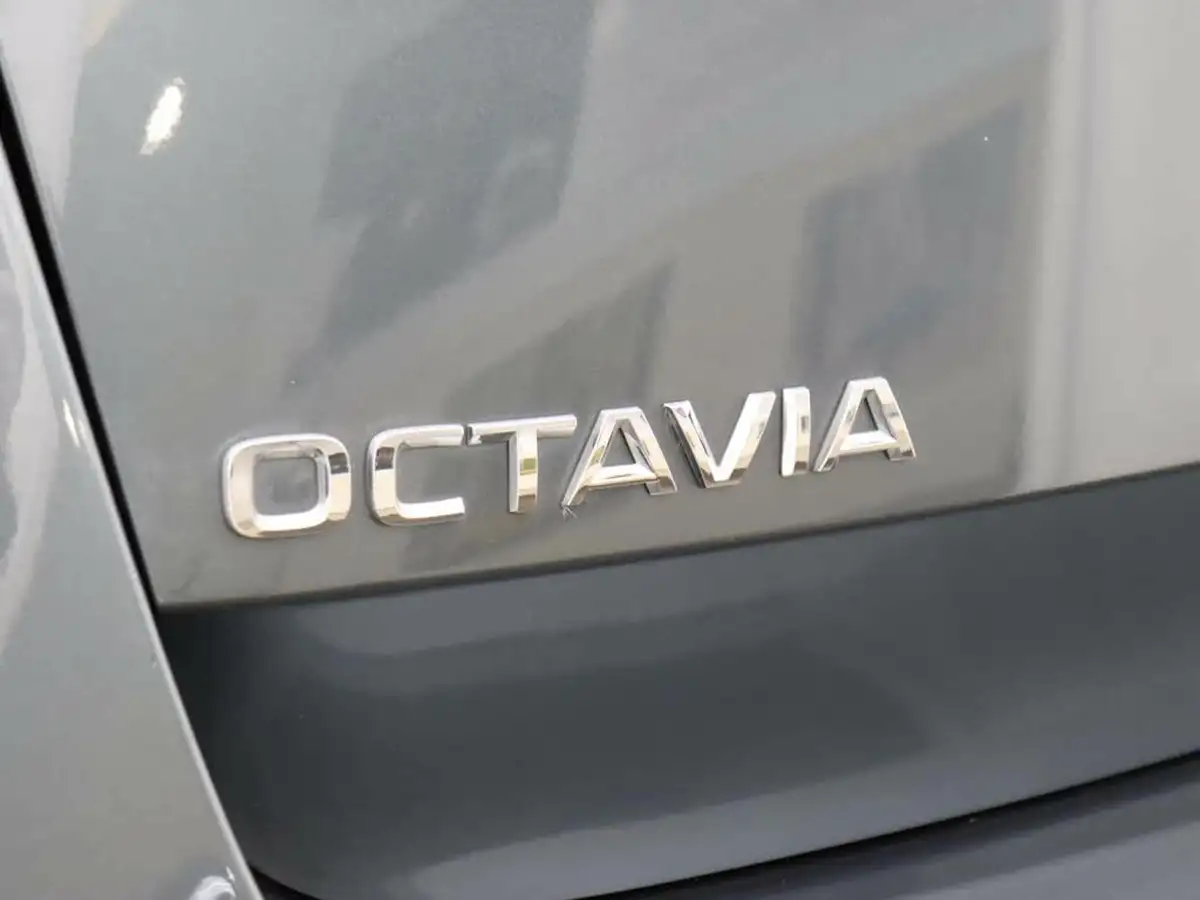 2021-skoda-octavia-14-tsi-se-technology-estate-big-55