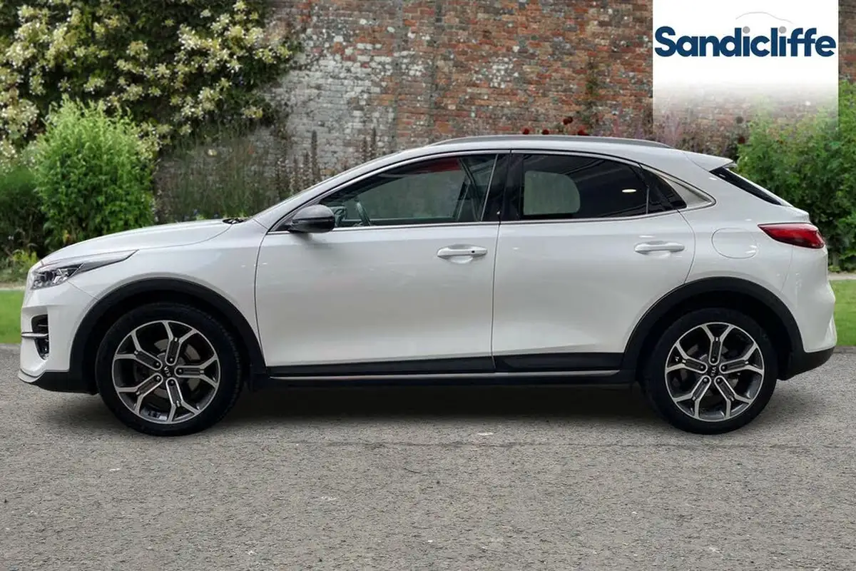 2021-kia-xceed-15-t-gdi-4-dct-big-4