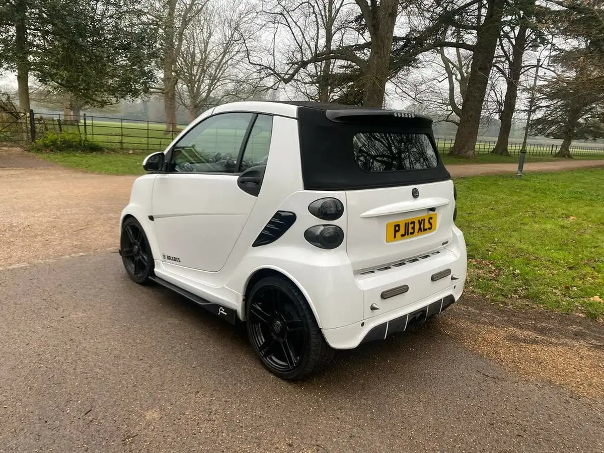2013-smart-fortwo-10-brabus-xclusive-cabriolet-big-5