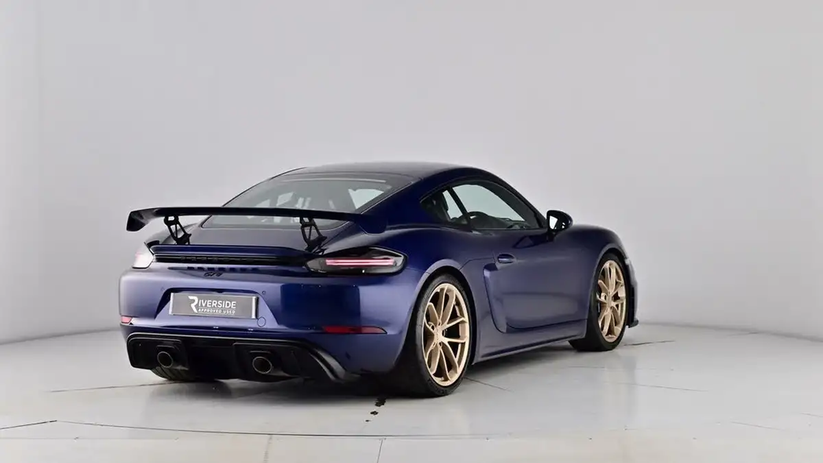 2020-porsche-cayman-718-40-cayman-gt4-big-78