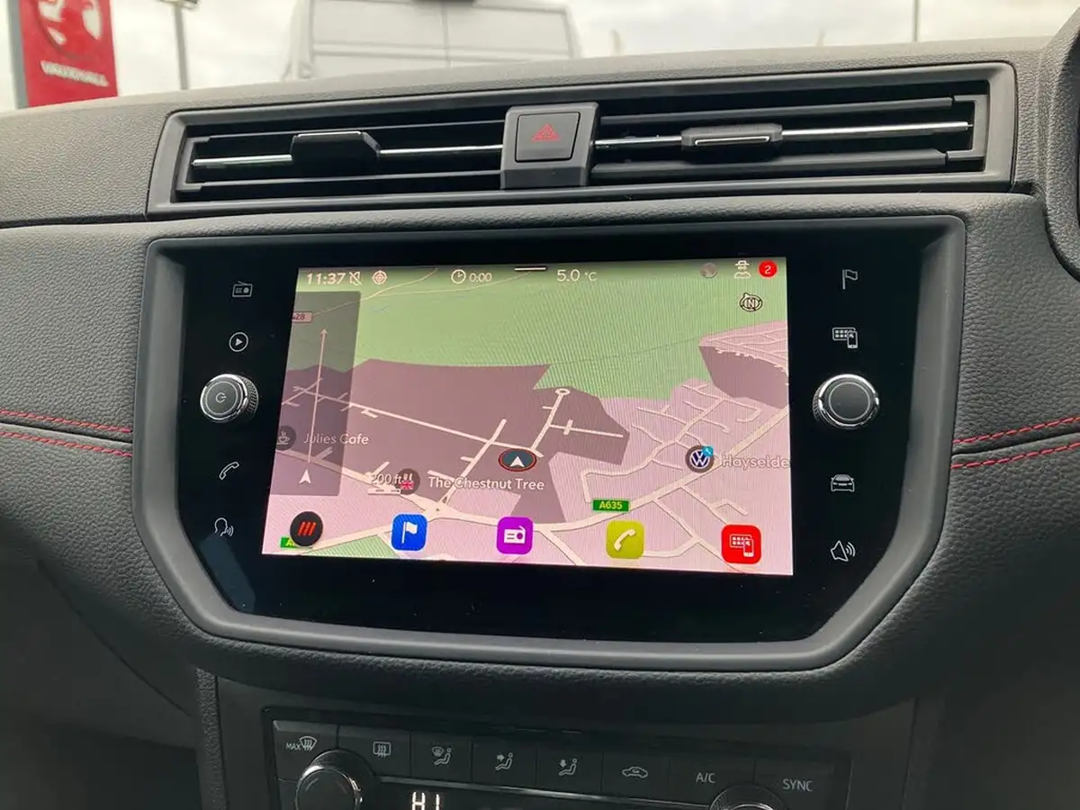 2021-seat-ibiza-10-tsi-fr-95ps-big-10