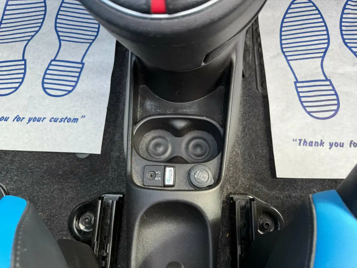 2014-fiat-500c-12-s-ss-big-64