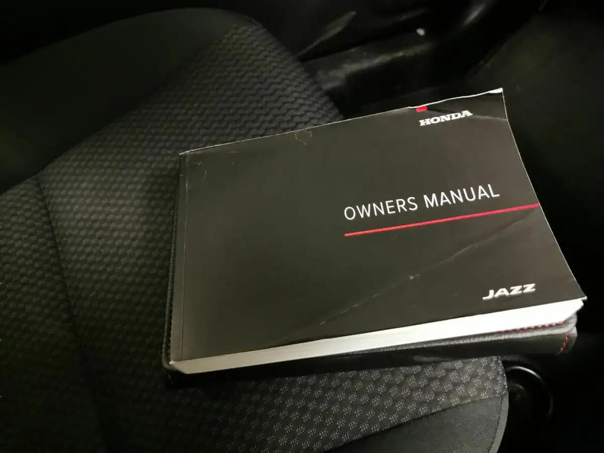 2019-honda-jazz-13-i-vtec-s-big-26