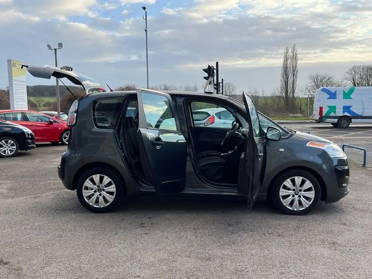 2013-citroen-c3-picasso-16hdi-vtr-big-9