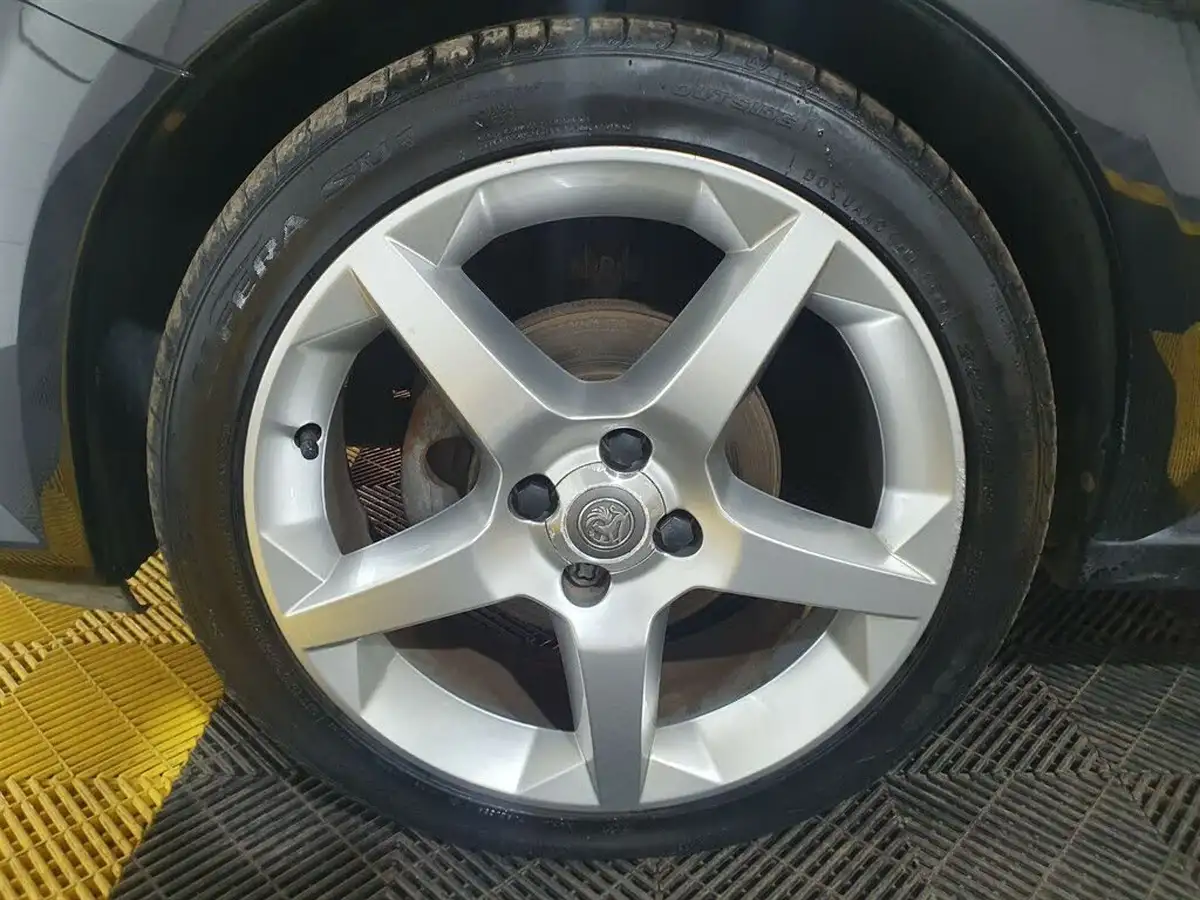 2007-vauxhall-tigra-18-exclusiv-big-44