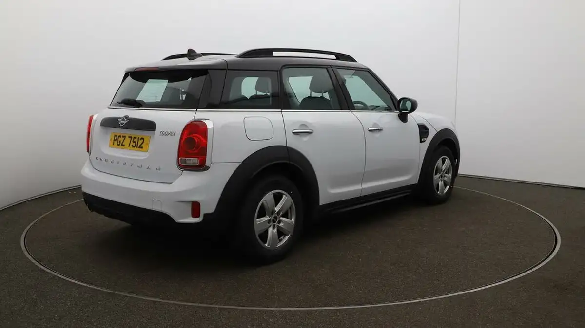 2020-mini-countryman-15-cooper-classic-auto-big-45