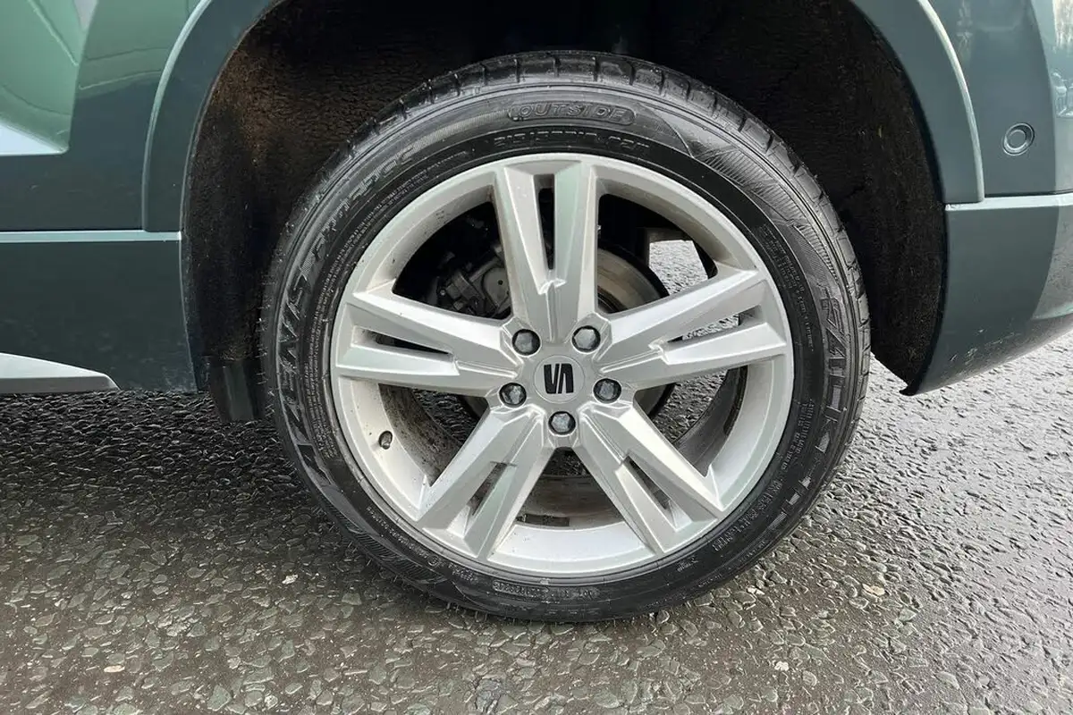 2023-seat-ateca-15-ecotsi-fr-dsg-big-4