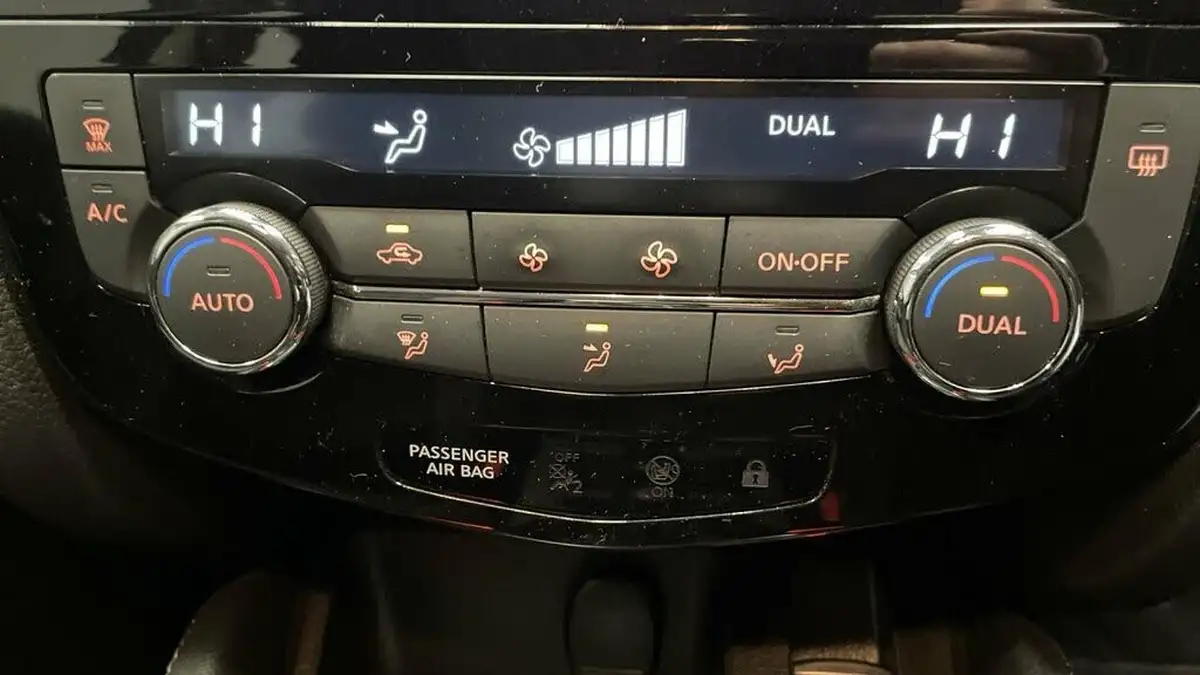 2019-nissan-qashqai-15dci-acenta-premium-big-26