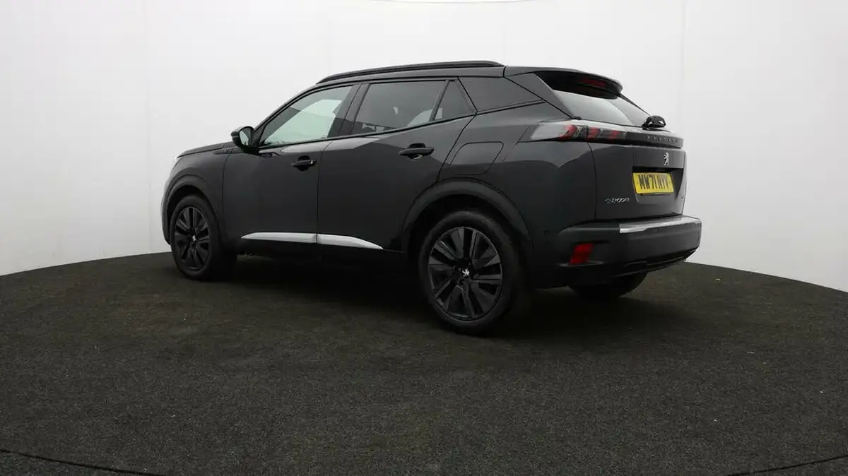 2021-peugeot-2008-suv-e-gt-premium-50kwh-big-65