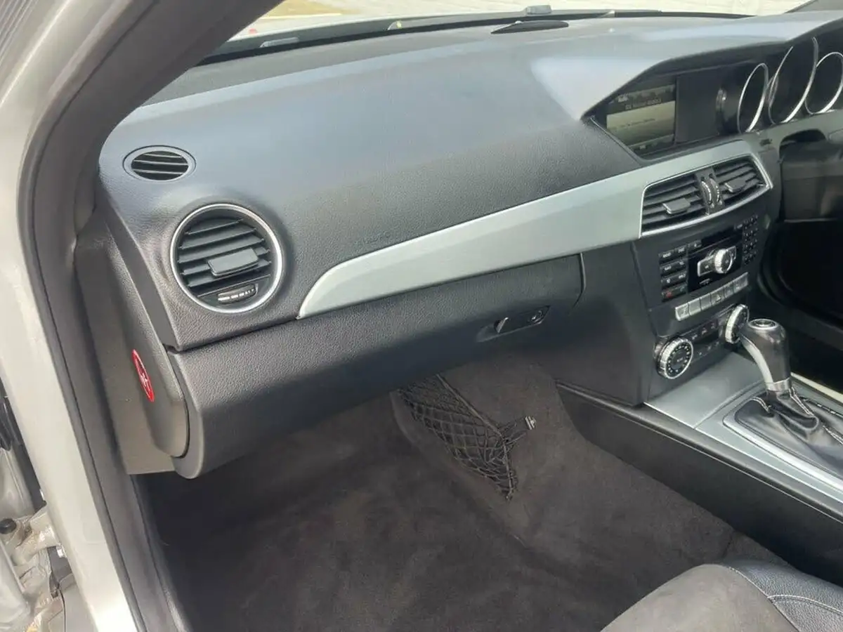 2014-mercedes-benz-c-class-21cdi-c250-cdi-amg-sport-edition-premium-plus-cdi-coupe-2d-7g-tronic-plus-big-56