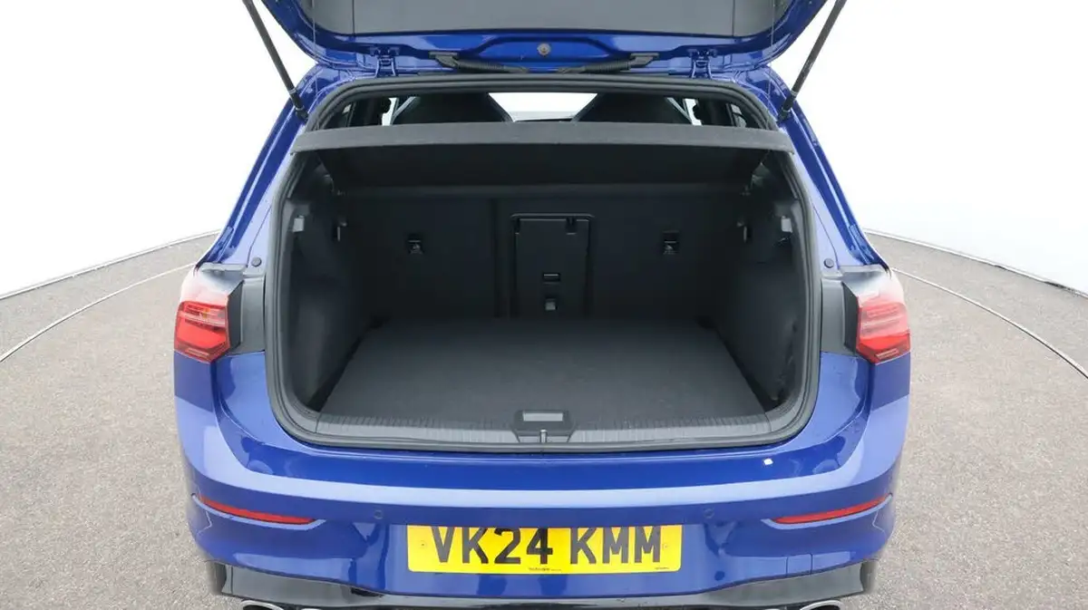 2024-volkswagen-golf-20-tsi-r-320ps-hatchback-big-17