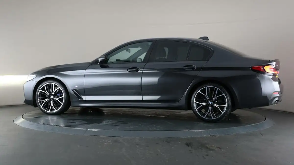 2021-bmw-5-series-20td-520d-xdrive-m-sport-mht-saloon-4d-big-76