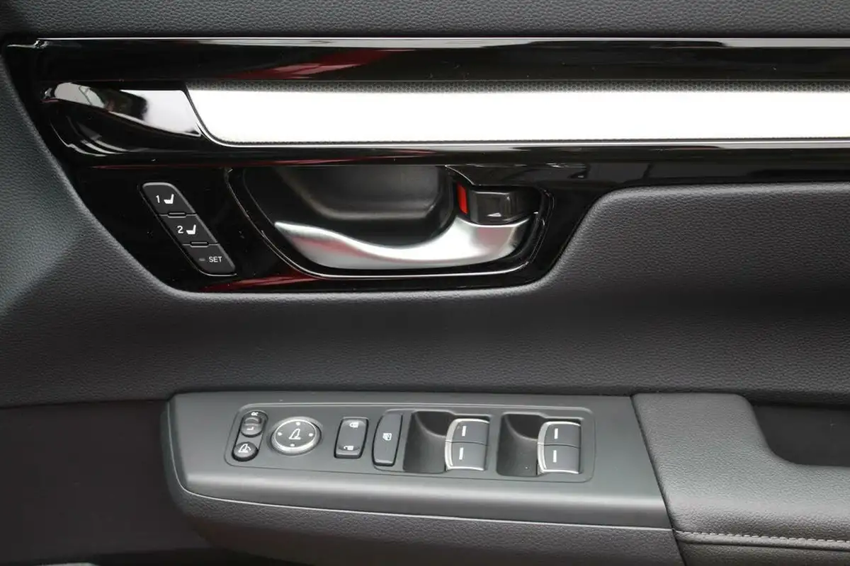 2024-honda-cr-v-20-i-mmd-advance-tech-big-40