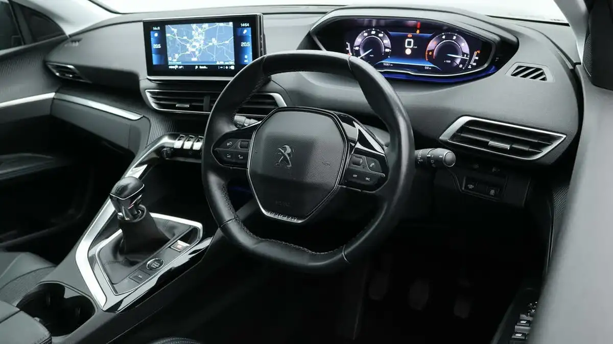 2022-peugeot-3008-suv-15-bluehdi-allure-big-9