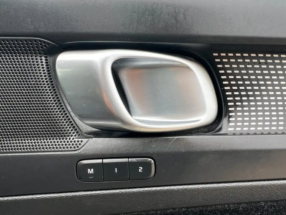 2020-volvo-xc40-15-t5-r-design-pro-twin-engine-big-45