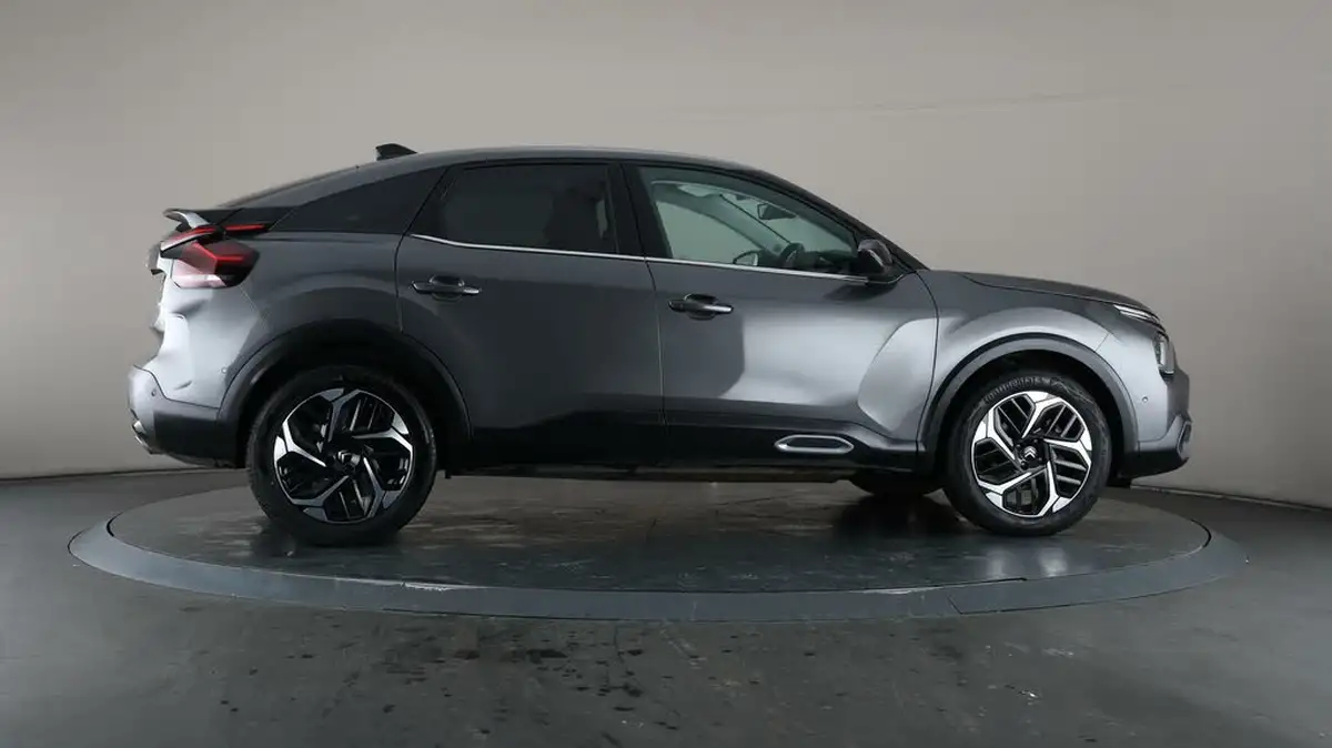 2023-citroen-c4-15bluehdi-shine-plus-big-57