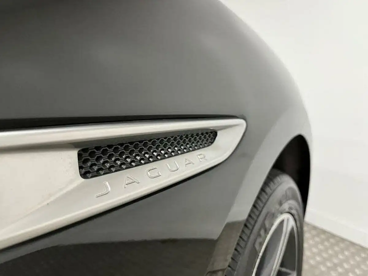 2019-jaguar-f-pace-30td-s-v6-ss-big-54