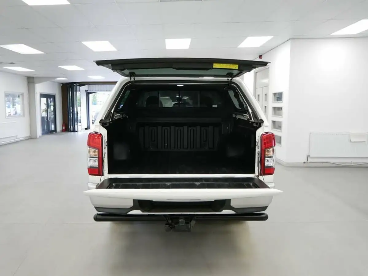 2021-mitsubishi-l200-22di-d-barbarian-auto-big-21
