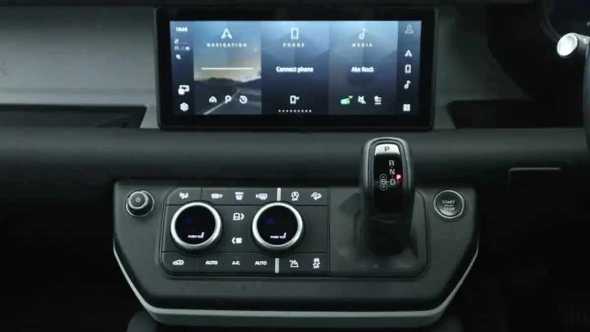 2023-land-rover-110-defender-30-d250-x-dynamic-se-big-13