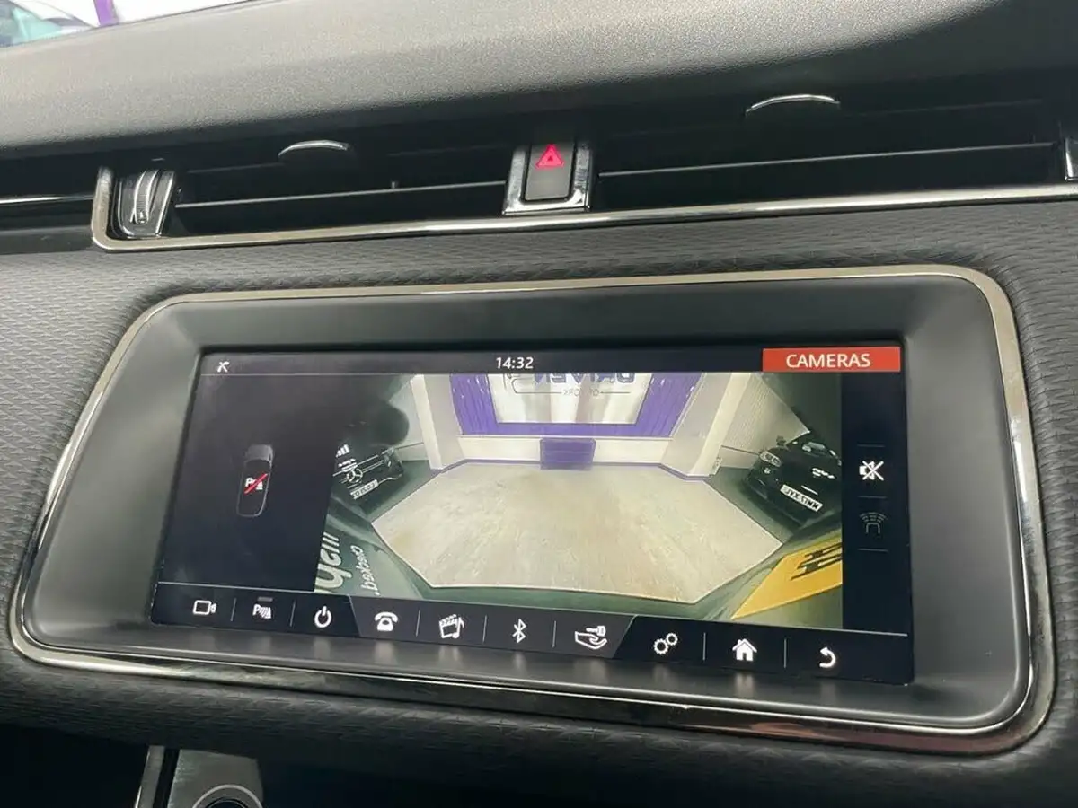 2020-land-rover-range-rover-evoque-20-d150-r-dynamic-big-32
