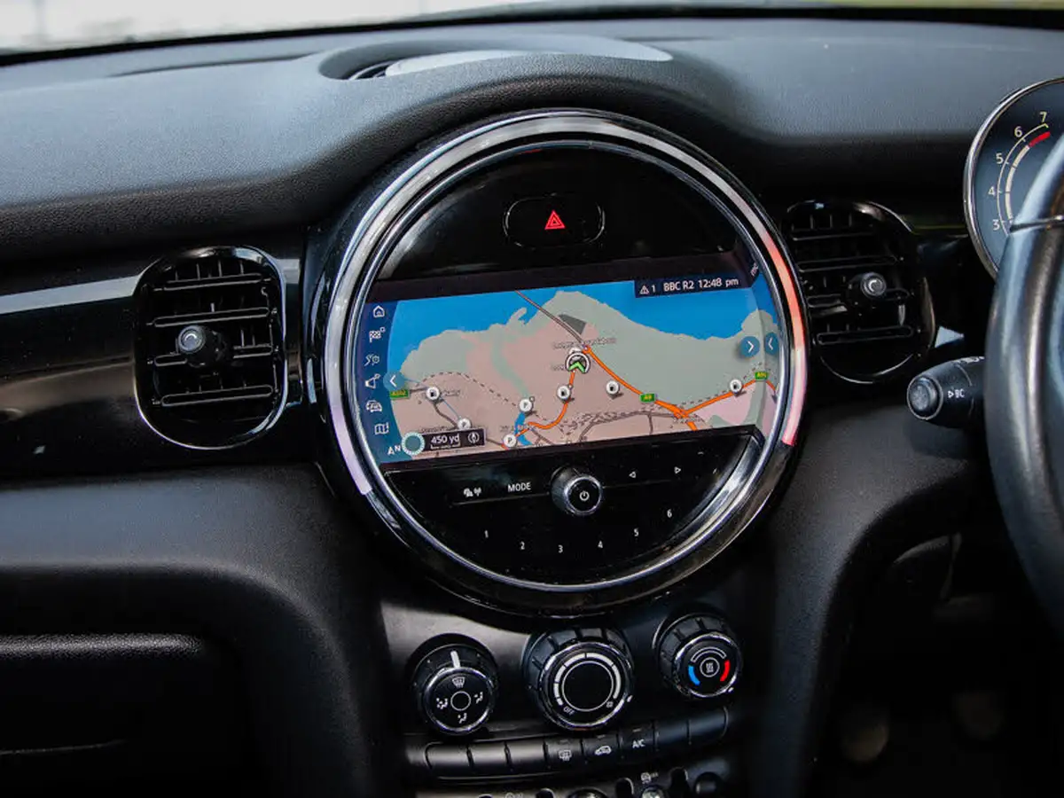 2021-mini-cooper-15-cooper-classic-hatchback-5d-big-18