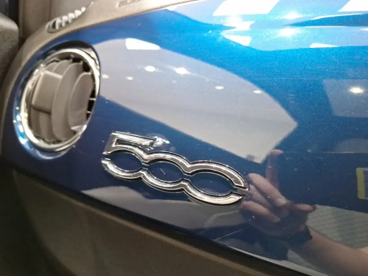 2022-fiat-500-10-dolcevita-big-17