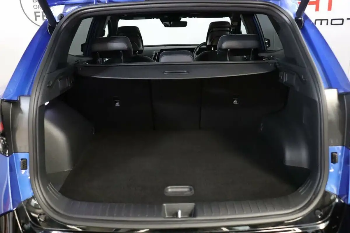 2022-kia-sportage-16-t-gdi-gt-line-s-226bhp-hev-1598cc-auto-big-26