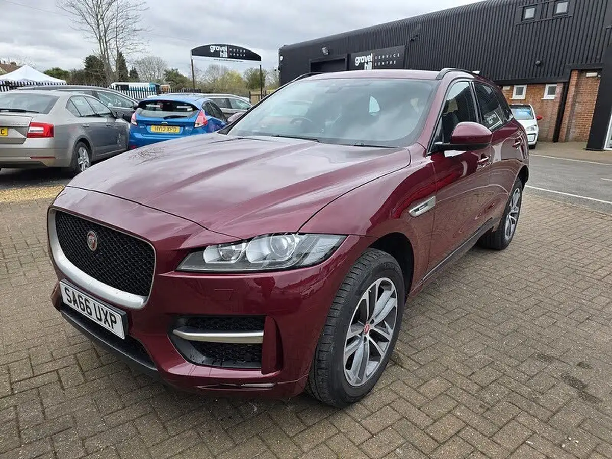 2016-jaguar-f-pace-20-i4d-r-sport-awd-auto-big-2