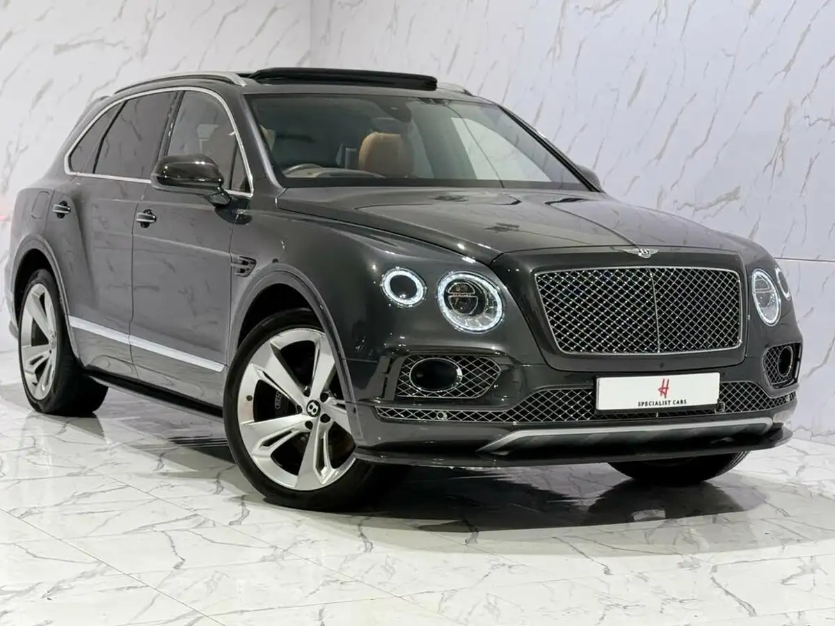 2017-bentley-bentayga-60-w12-big-0