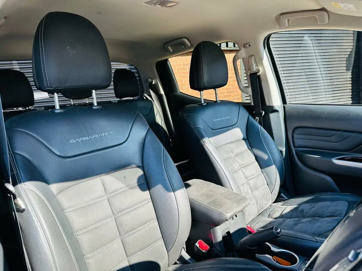 2020-mitsubishi-l200-22di-d-barbarian-x-big-36