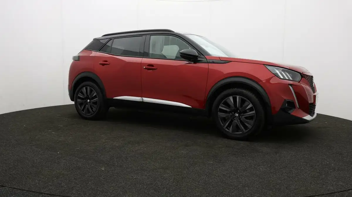 2021-peugeot-2008-suv-e-gt-premium-big-43