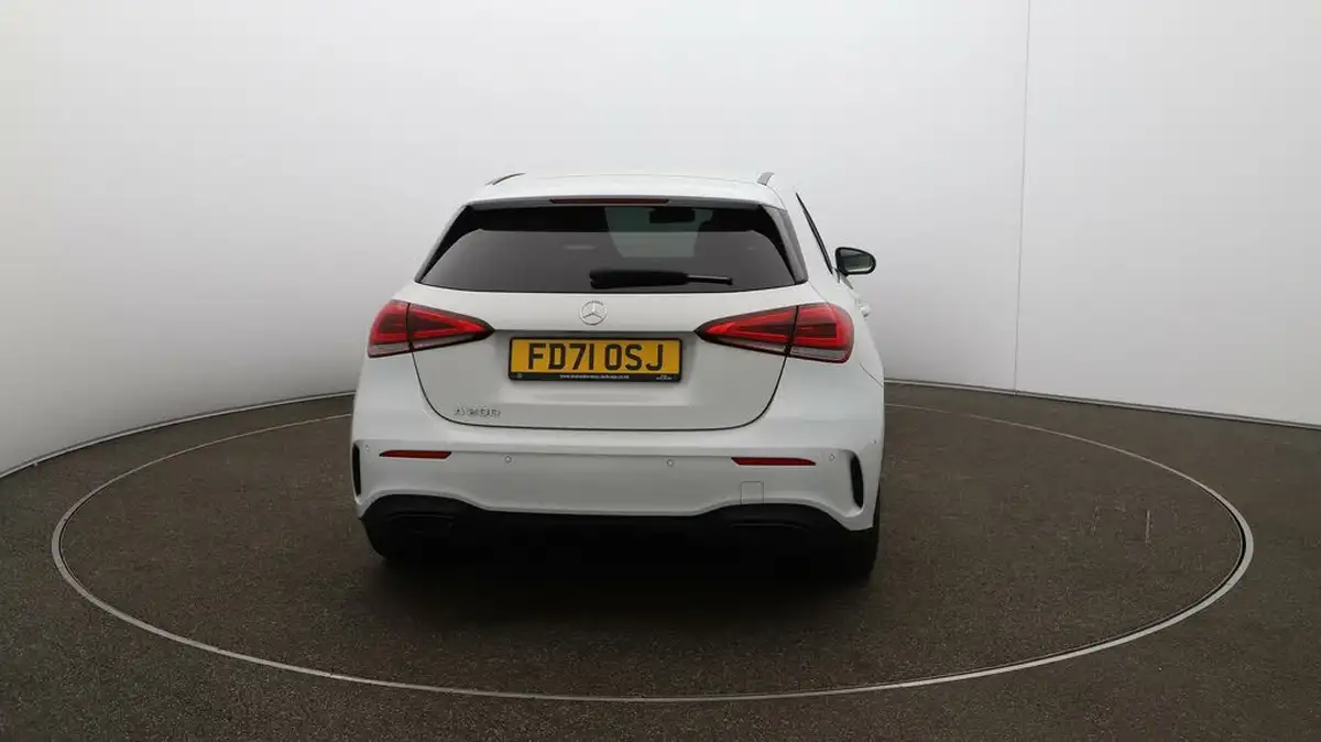 2022-mercedes-benz-a-class-13-a200-amg-line-executive-edition-hatchback-5d-7g-dct-big-6